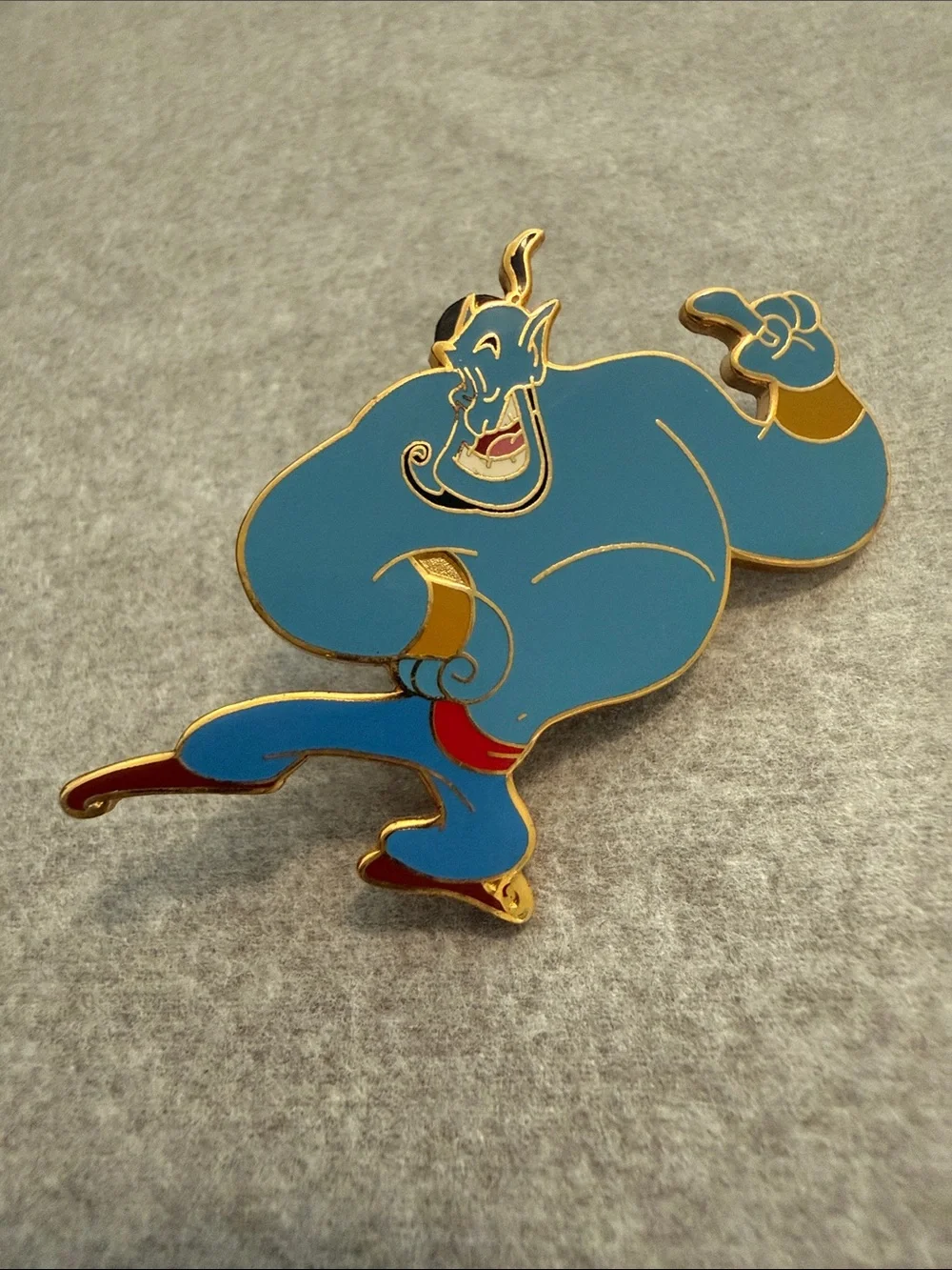 Disney Collectible Pin, 2003, Genie Dancing (from Aladdin), # 50114, 1.5”x1.5”
